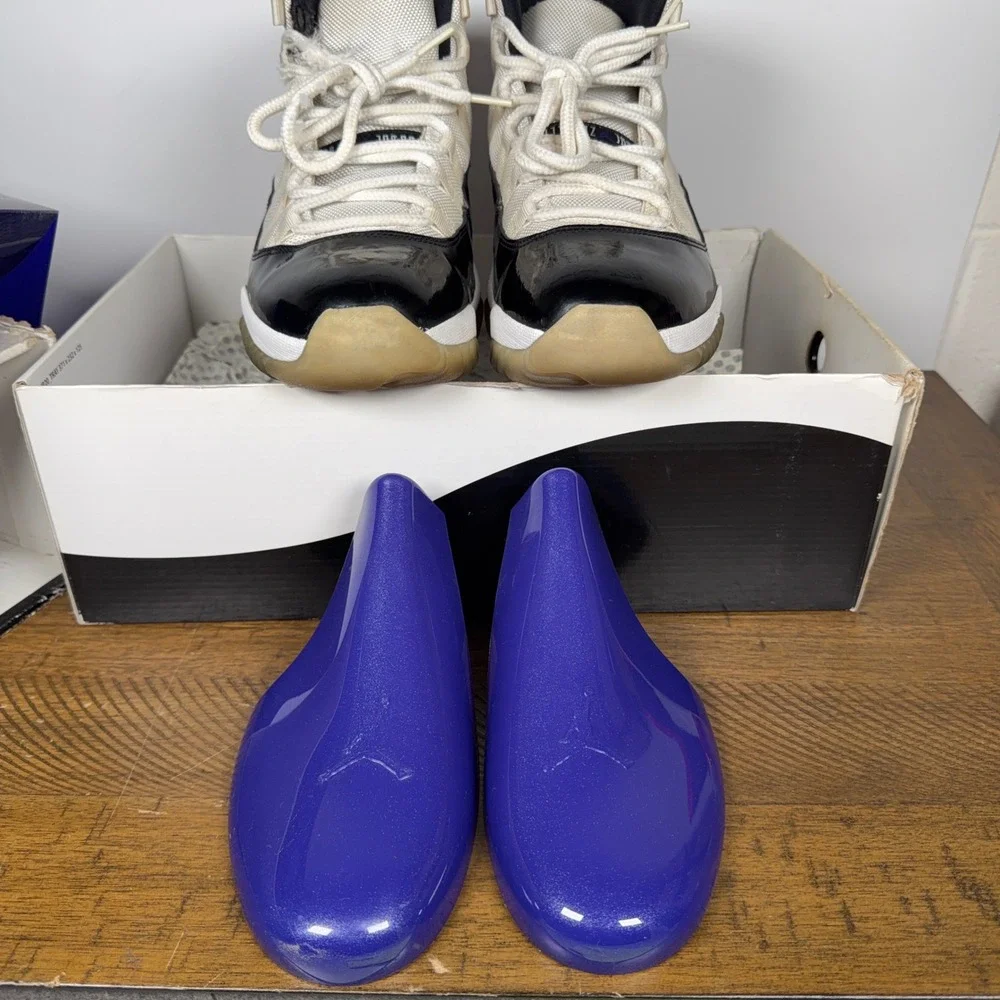 Jordan 11 Retro Shoes Mens 10.5 White Concord Basketball Sneakers 2011 OG